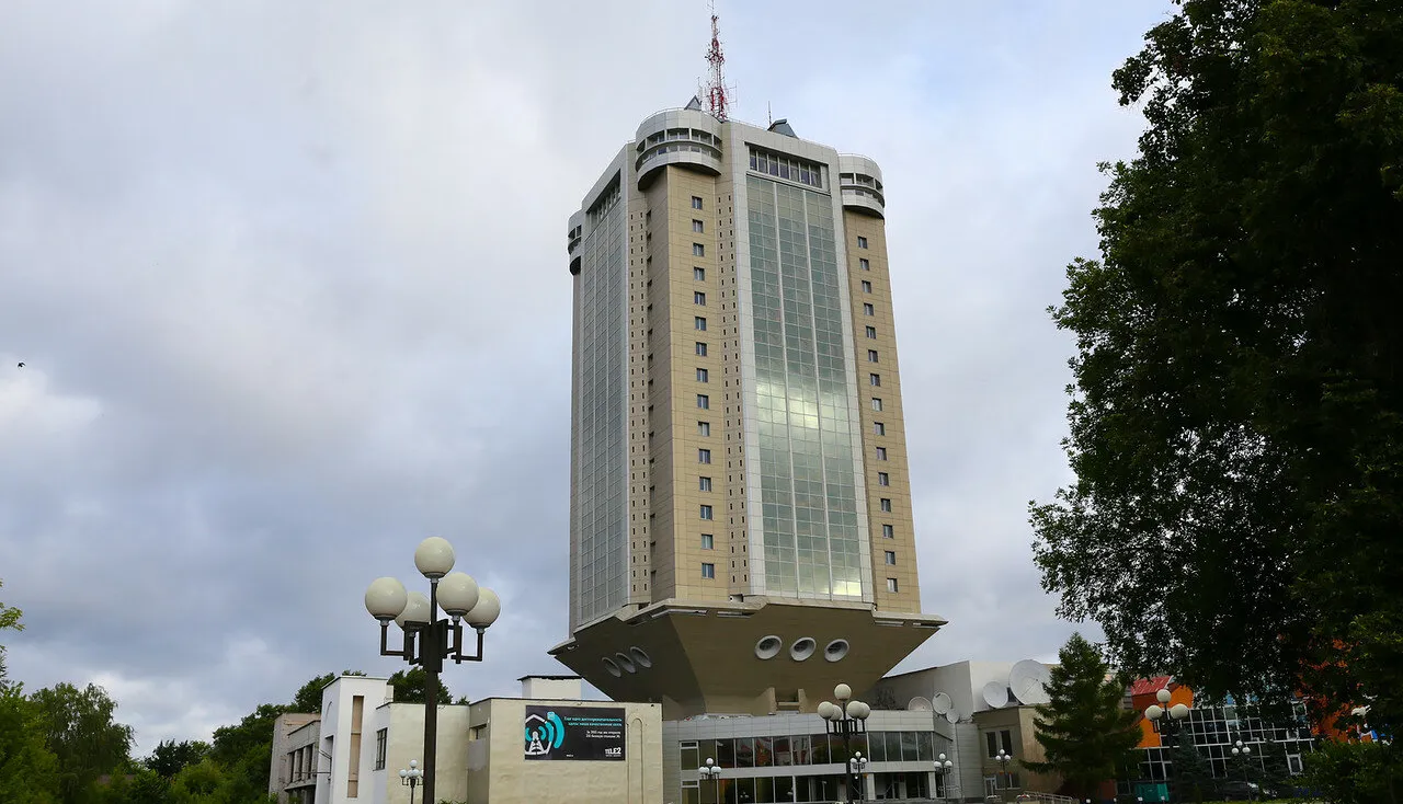 Экран без звука на БЦ «Тверь»